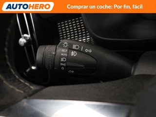 Volvo XC40 1.5 T2 R Design 2WD