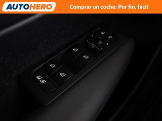 Volvo XC40 1.5 T2 R Design 2WD