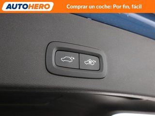 Volvo XC40 1.5 T2 R Design 2WD