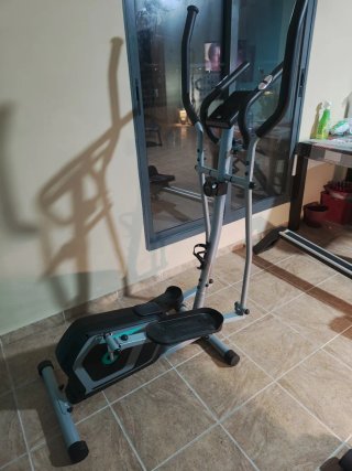 Nueva Máquina de entrenamiento elíptica