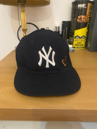 Gorra New Era Edición Limitada Negra