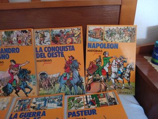 Lote 10 Libros Cómics Historias Jóvenes Everest