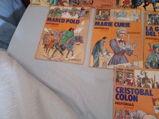 Lote 10 Libros Cómics Historias Jóvenes Everest