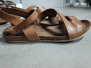 Sandalias de cuero marrón talla 38