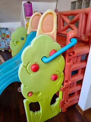 Scivolo per bambini Casetta del bosco Feber