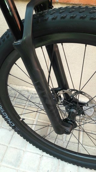 SPECIALIZED EPIC HARDTAIL FULL CARBON. Talla L