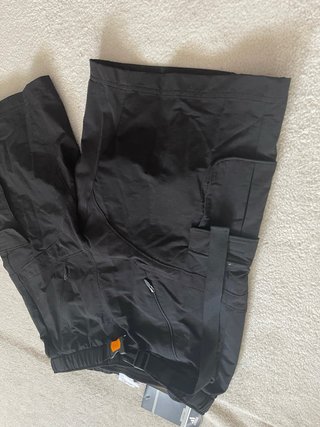Pantalón corto Adidas negro off r tec size S NUEVO