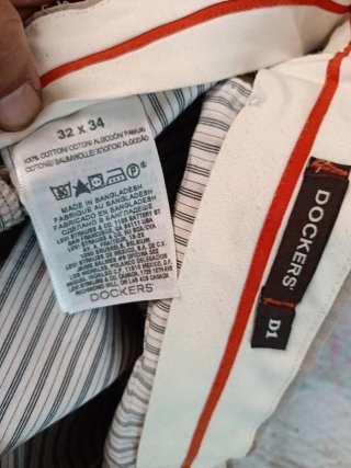 Pantalón Dockers Chino Talla 32/34 Beige
