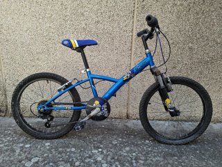 Bicicleta infantil Btwin azul