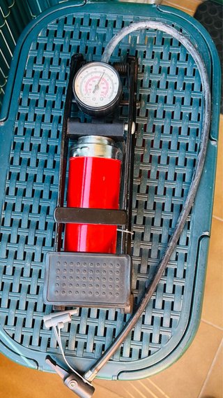Inflador de pie para bicicleta