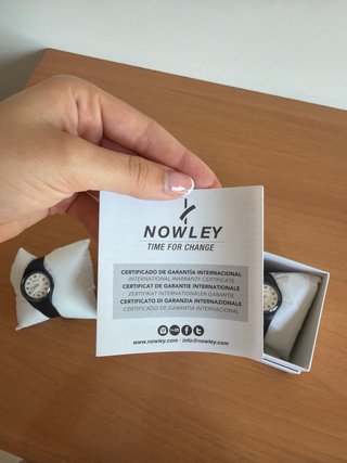 2 Relojes Deportivos Mujer Negro Blanco