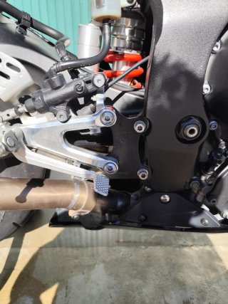 Yamaha YZF R6 Negra