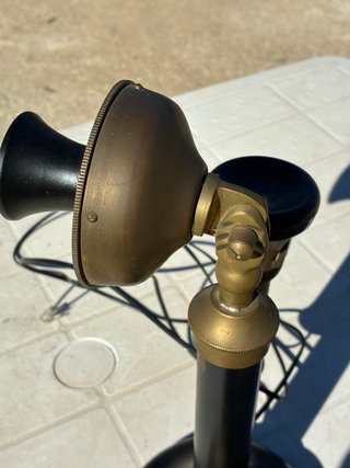 Telefono antico da collezione