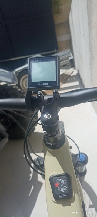 Bicicleta elettrica da montagna Cannondale Trial 4