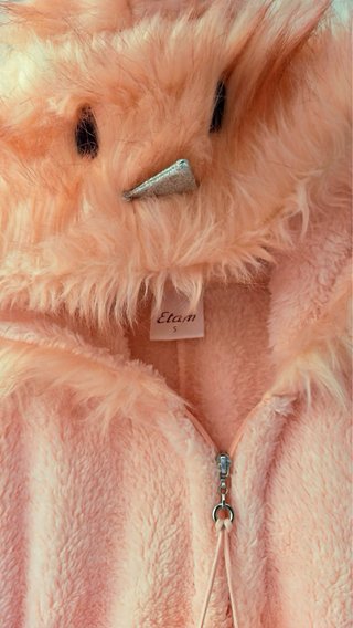 Comodísimo mono Furry Etam.  Talla S.