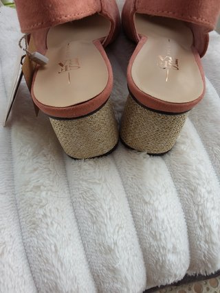 Zapatos Sfera tacón bajo ancho Talla 40