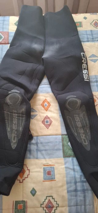 Traje Neopreno de 2 piezas, Cressi 5mm.