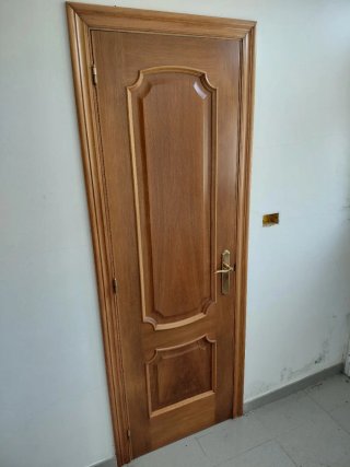 Puertas de madera de castaño con cristal