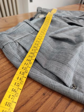 Pantaloncini a scacchi grigi, tg S
