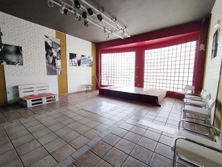 Local comercial en venta en Tomelloso