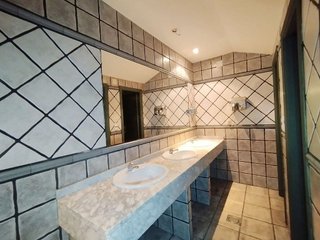 Local comercial en venta en Tomelloso