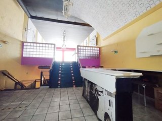 Local comercial en venta en Tomelloso
