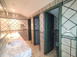 Local comercial en venta en Tomelloso