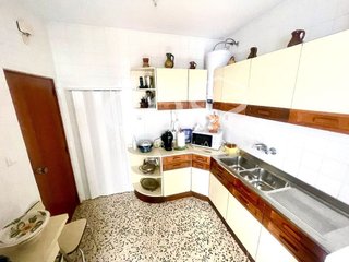 Casa adosada en alquiler en Utrera