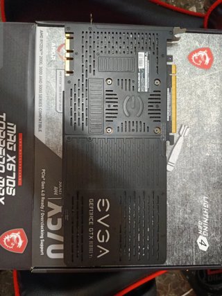 Tarjeta gráfica EVGA GeForce GTX 1080 Ti