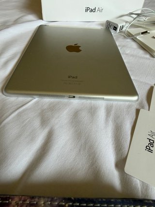 iPad Air 1ª Gen Cellular 128GB Bianco
