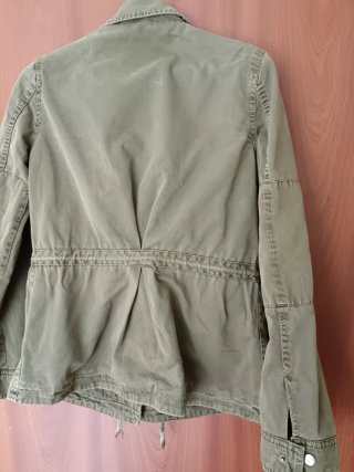 Chaqueta militar verde mujer