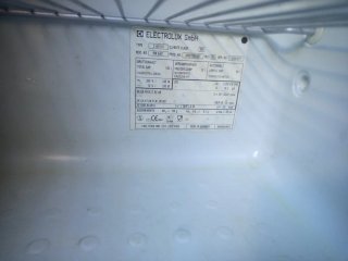 Nevera trivalente Electrolux
