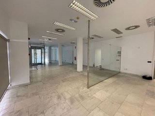 Local comercial en alquiler en Ensanche en Alcalá de Henares