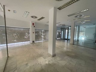 Local comercial en alquiler en Ensanche en Alcalá de Henares