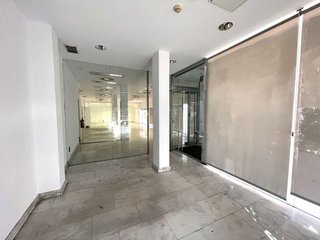 Local comercial en alquiler en Ensanche en Alcalá de Henares
