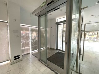 Local comercial en alquiler en Ensanche en Alcalá de Henares