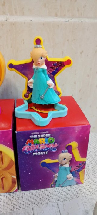 Lote figuras Mario Bros Galaxy McDonald's.