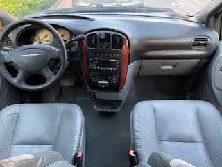 Chrysler Voyager 2.8 crd etiqueta B 2007