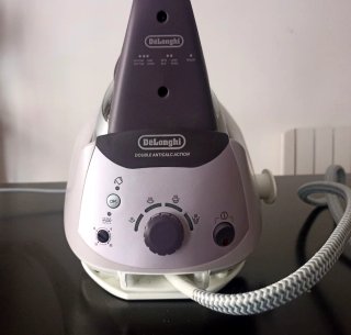 Centro de planchado DeLonghi PRO1860X