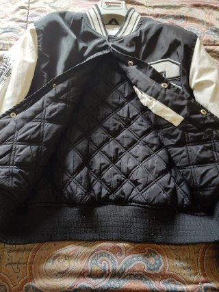 Giacca bomber Alcott nera e bianca