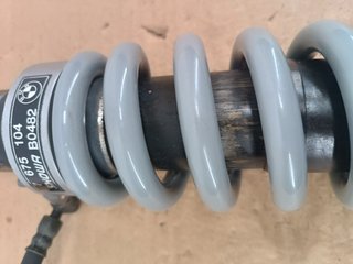 BMW R1200RT amortiguador trasero muelle botella