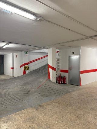 ALQUILER PLAZA MOTO CENTRO SANTA CRUZ C. BENAVIDES