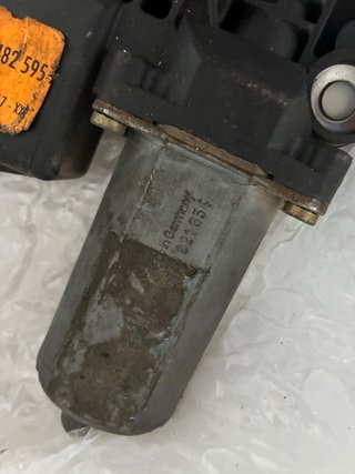 Motor elevalunas Izquierdo Opel Tigra A