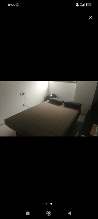 Sofá cama marrón y gris