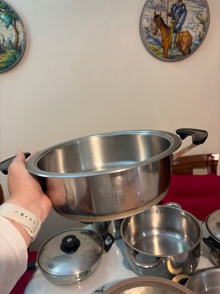 Set di Pentole in Metallo con Coperchi