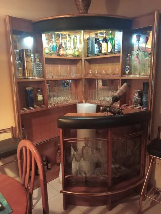Mueble Bar Madera y Cristal