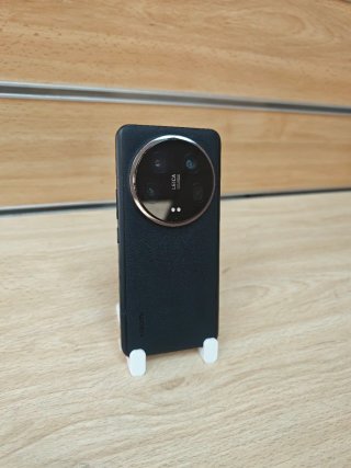 Xiaomi 14 Ultra Negro Usado de 16g negociable