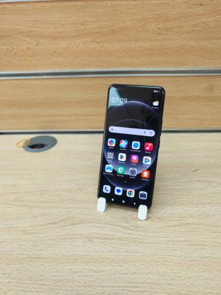 Xiaomi 14 Ultra Negro Usado de 16g negociable