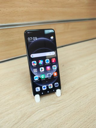Xiaomi 14 Ultra Negro Usado de 16g negociable