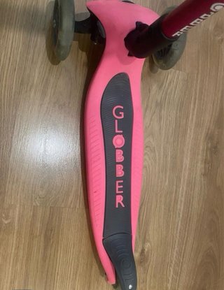 Patinete infantil Globber rosa 3 ruedas